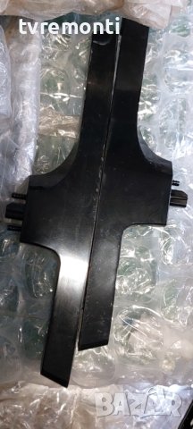 оригинална стойка за телевизор SAMSUNG модел UE32N5000AW