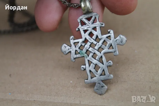 Стар сребърен кръст, снимка 3 - Колиета, медальони, синджири - 47990407