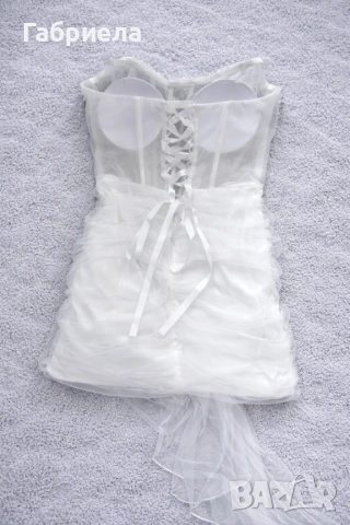 Нова официална къса рокля в бяло, снимка 2 - Рокли - 53575542