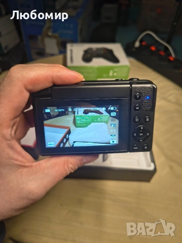 4K цифрова камера: 64MP компактна видеокамера с 3-инчов завъртащ се екран, 180° цифрово , снимка 2 - Фотоапарати - 53597292