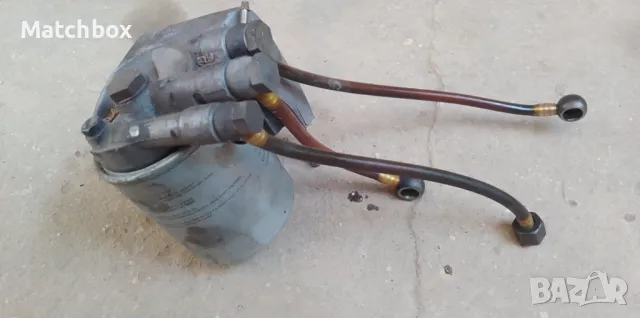 Горивен филтър със щуцерите за Мерцедес 124 250/300Д