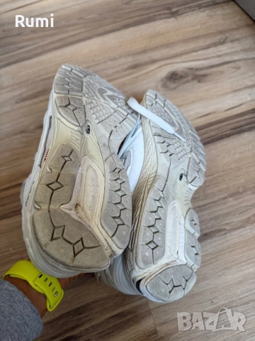 Оригинални маратонки New Balance 1906D! 44,5 н, снимка 7 - Маратонки - 52215349