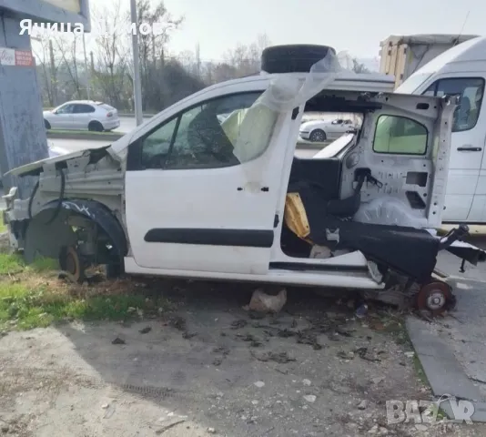 Peugeot Partner 1.6 HDI 2010г на части