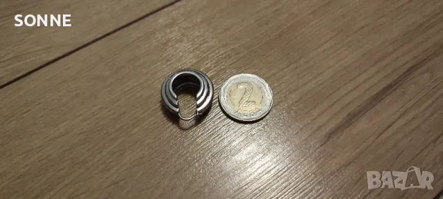 MISSOMA обеци с обръч и хълбоци дизайн от Lucy Williams, снимка 10 - Обеци - 48434812