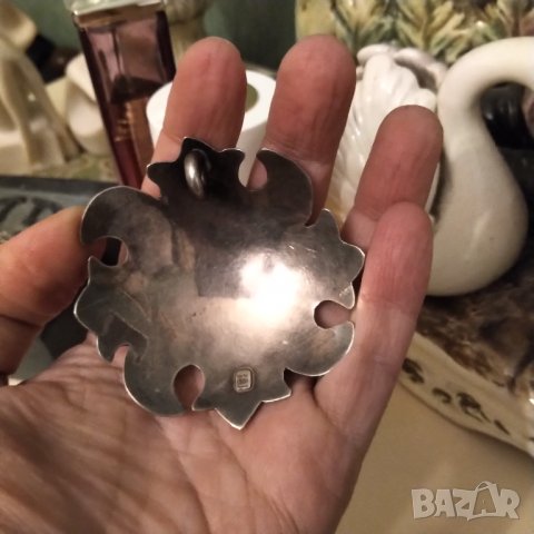 Стара масивна ръчно кована сребърна голяма висулка , снимка 2 - Колиета, медальони, синджири - 38830685