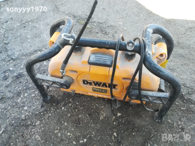 DEWALT-RADIO 2409251309M, снимка 15 - Други инструменти - 51819640