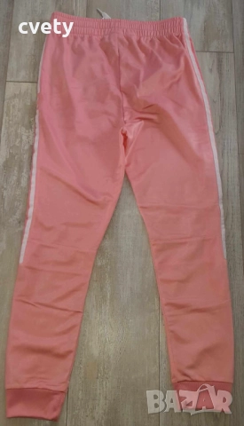 Ново детско долнище Adidas за ръст 164 , снимка 2 - Детски анцузи и суичери - 51799314