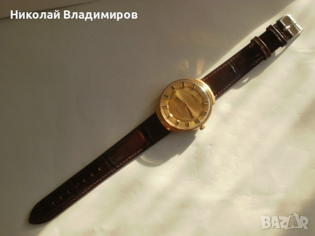 Wostok Восток голям 38,3 мм. мъжки руски позлатен ръчен часовник, снимка 2 - Мъжки - 52377857