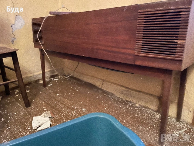 Старо радио с грамофон !, снимка 6 - Антикварни и старинни предмети - 53459127