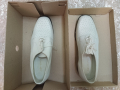 обувки чисто нови, бели 41 номер, естествена кожа Здравоход, подметка CUMBERLAND, с връзки, летни, снимка 1