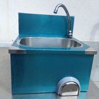 Конзолна безконтактна мивка, снимка 3 - Обзавеждане на кухня - 32484778
