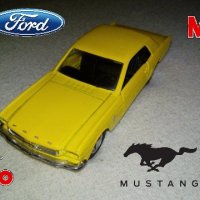 Ford Mustang 1964 Model Car By Maisto 1:39, снимка 1 - Колекции - 29510142