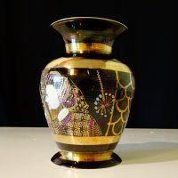 Бронзова ваза,ръчно гравирана Сватба. , снимка 4 - Вази - 33075609