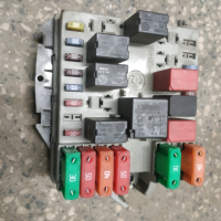 51742419 FUSE BOX бушониера 474183  ALFA ROMEO 147 190 1.6 16V алфа ромео бензин, снимка 1 - Части - 44883325