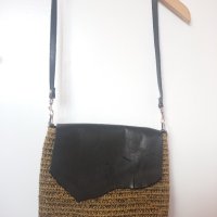 Дизайнерски чанта / шал ръчна изработка на Баба Мравка, подарък за жена, снимка 4 - Чанти - 43477025