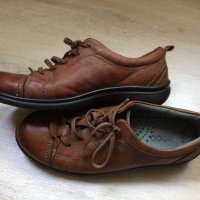 Удобни кафяви обувки Ессо №38, снимка 1 - Дамски ежедневни обувки - 34700319