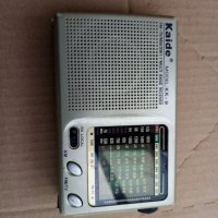 радио малко, снимка 1 - Радиокасетофони, транзистори - 28376341
