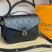 Дамска чанта Louis Vuitton код 381, снимка 1 - Чанти - 32379356