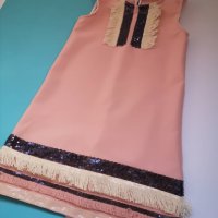 Прекрасна детска рокля в розово с паети и ресни, снимка 3 - Детски рокли и поли - 28633837
