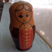 Стара руска кукла матрьошка с интарзия 7 броя, снимка 3 - Антикварни и старинни предмети - 37430506