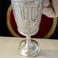 Чаша от калай за вино с релефна кръчмарска картина. , снимка 7 - Антикварни и старинни предмети - 44116999