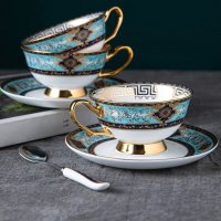 Красиви чаши за кафе с цветя от костен порцелан, снимка 17 - Сервизи - 33270333