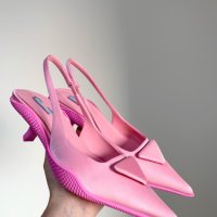 дамски елегантни обувки Prada 35-40 реплика , снимка 10 - Дамски елегантни обувки - 32551544