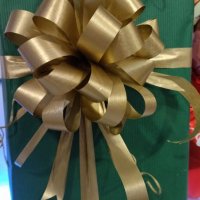 Опаковане на подаръци и рязан цвят , снимка 3 - Други игри - 38400968