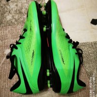 Детски футболни обувки Nike, модел Hypervenom, номер 35, идеално запазени. , снимка 4 - Футбол - 43429529