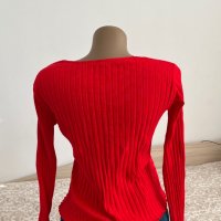Червена блуза, снимка 4 - Блузи с дълъг ръкав и пуловери - 43834627
