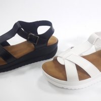 дамски сандали модел 110891 в черно и бяло, снимка 1 - Сандали - 33035042