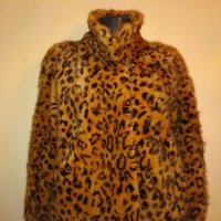 Елегантно късо палто от норка Saga Mink Royal намалявам на 850 , снимка 2 - Палта, манта - 28779365