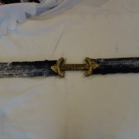 Продавам меча на Tanus ( Танус ) от Война без карай, снимка 2 - Други игри - 37480021