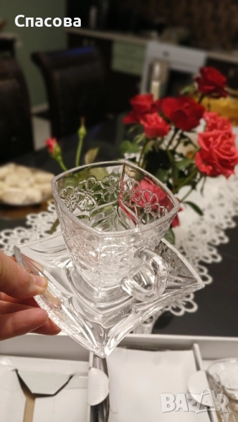 Изключително красив стъклен сервиз (термоустойчев) за кафе или чай, снимка 1