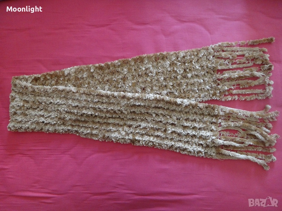 Зимен шал в жълто, снимка 1