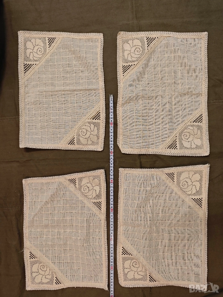 Продавам 4 кърпи с дантела за маса, снимка 1