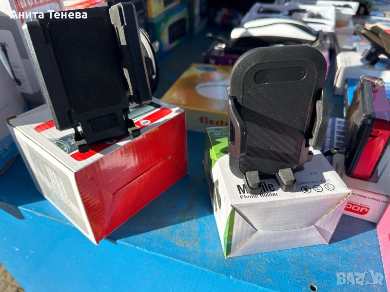 Стойки за кола и малки с магнит, снимка 1