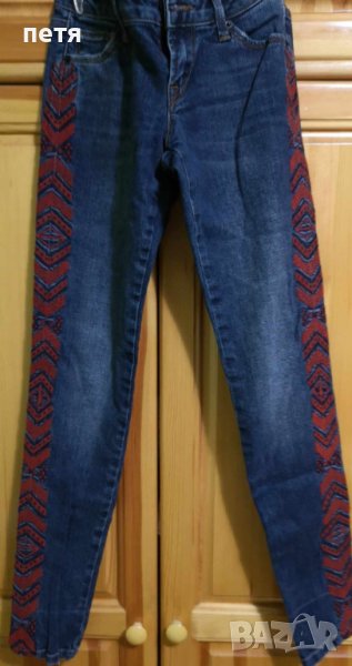 бродирани дънки Guess, снимка 1