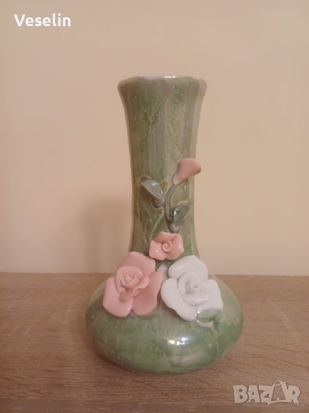 порцеланова ваза , снимка 1
