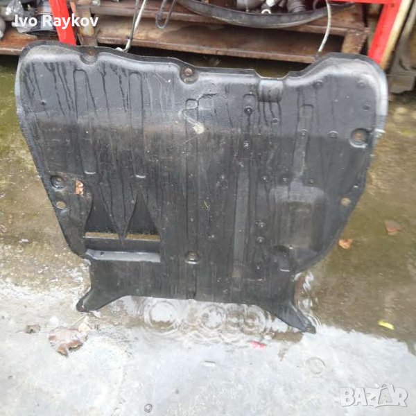 Подкалници,Кора-двигател ,Пласмаси ,жабка, Волво В70, снимка 1