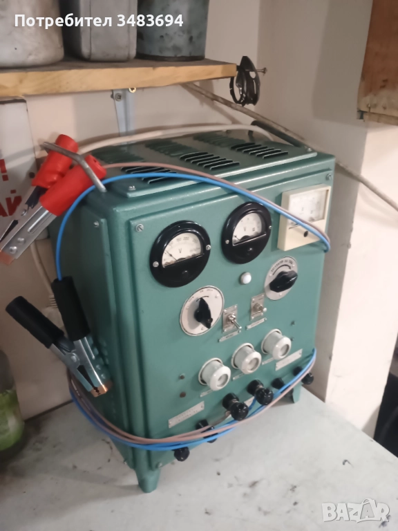 Зарядно 12 и 24 волта, снимка 1