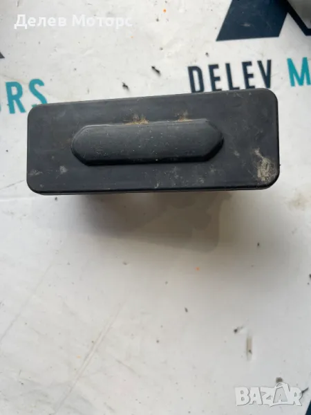 906069264R копче за отваряне на багажник от Dacia Logan 3 седан 1.0 TCe, двигател H4D470, 91 кс, снимка 1