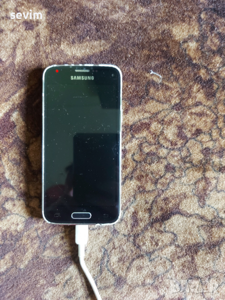 Телефон самсунг S4 мини, снимка 1
