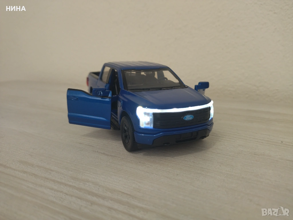 Метална количка Ford F150 Platinum !!!, снимка 1