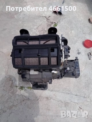 Кутия парно с моторчета и клапи комплект за Мазда 6 комби 2003г 2.0 дизел 121к.с, снимка 1