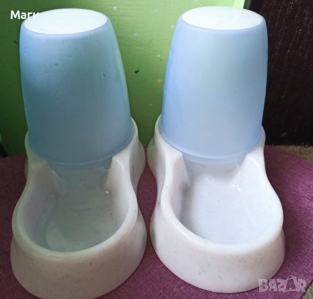 Комплект от 2бр. диспенсъри за вода и храна, снимка 1