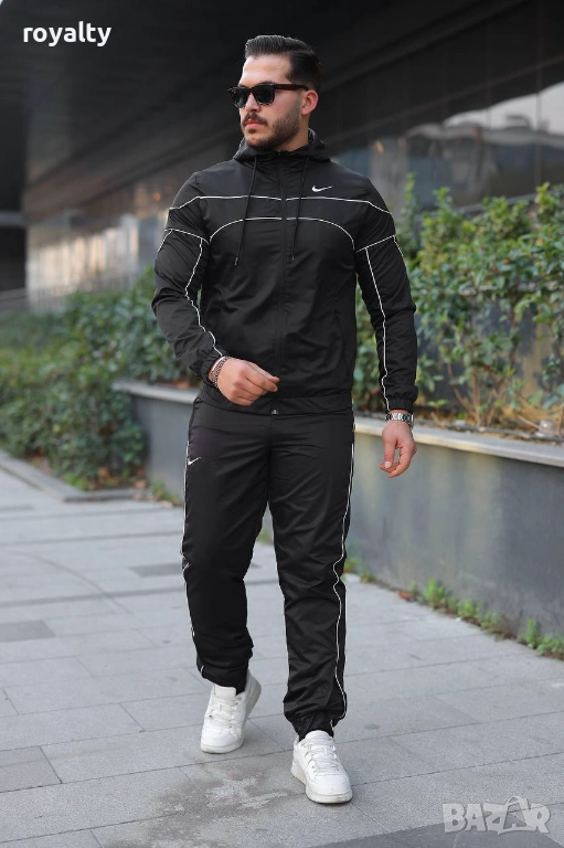 Nike НА ЕДРО Спортен Мъжки Екип 5 бр., снимка 1