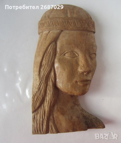 Дърворезба жена глава пано, Света Богородица, дървена глава  - мъж, снимка 1