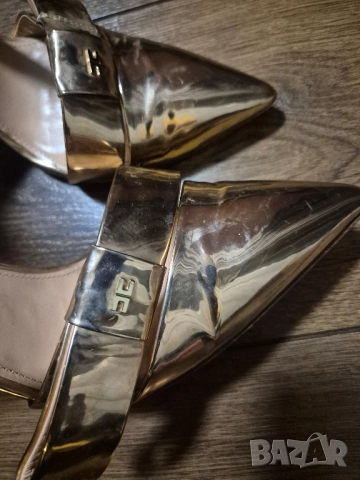 Elisabetta Franchi N39 обувка с ток, снимка 4 - Дамски обувки на ток - 52505553