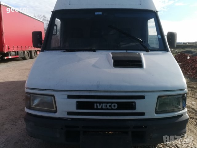 iveco daily на части, снимка 1 - Бусове и автобуси - 43536748